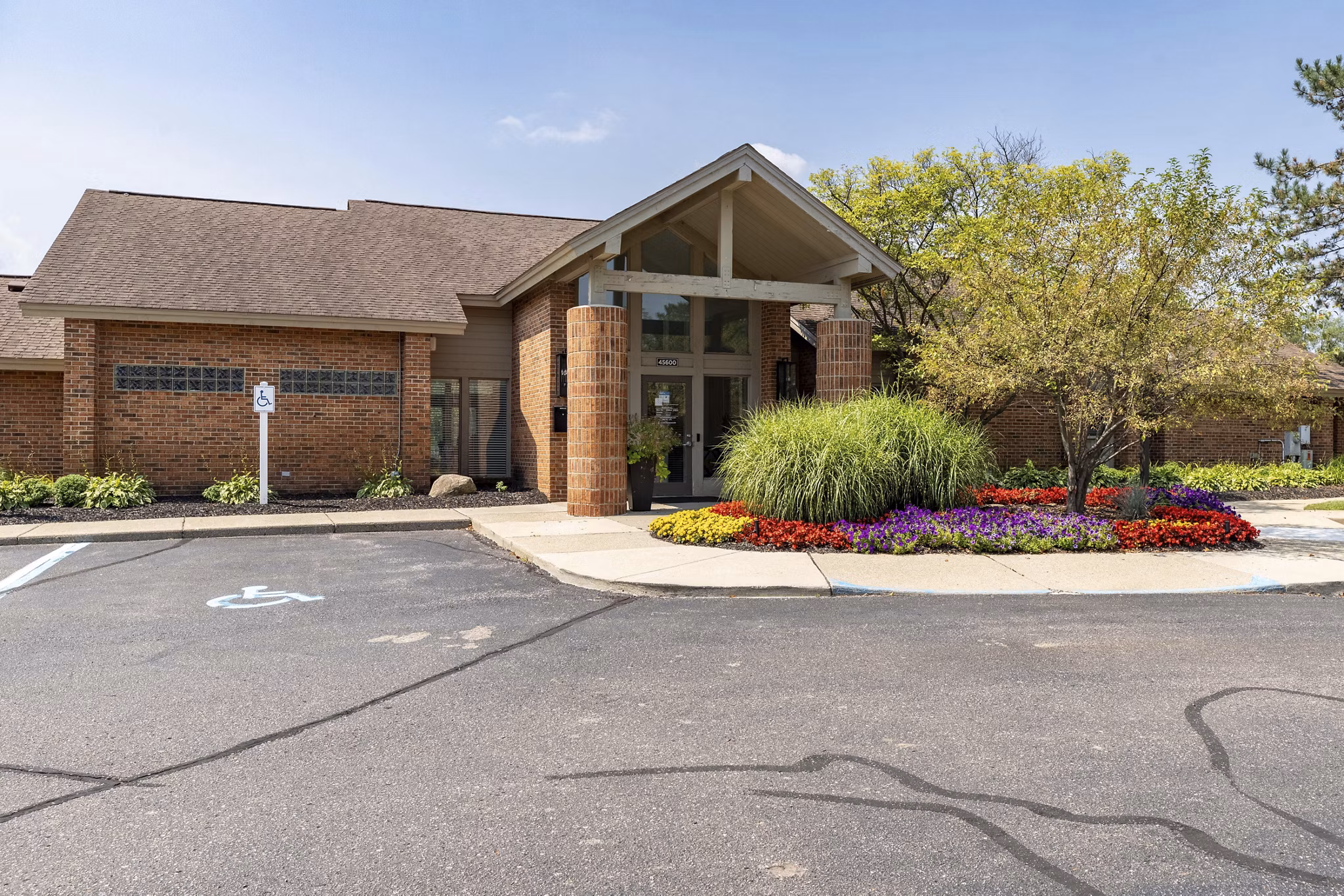 Property images of Oak Hill