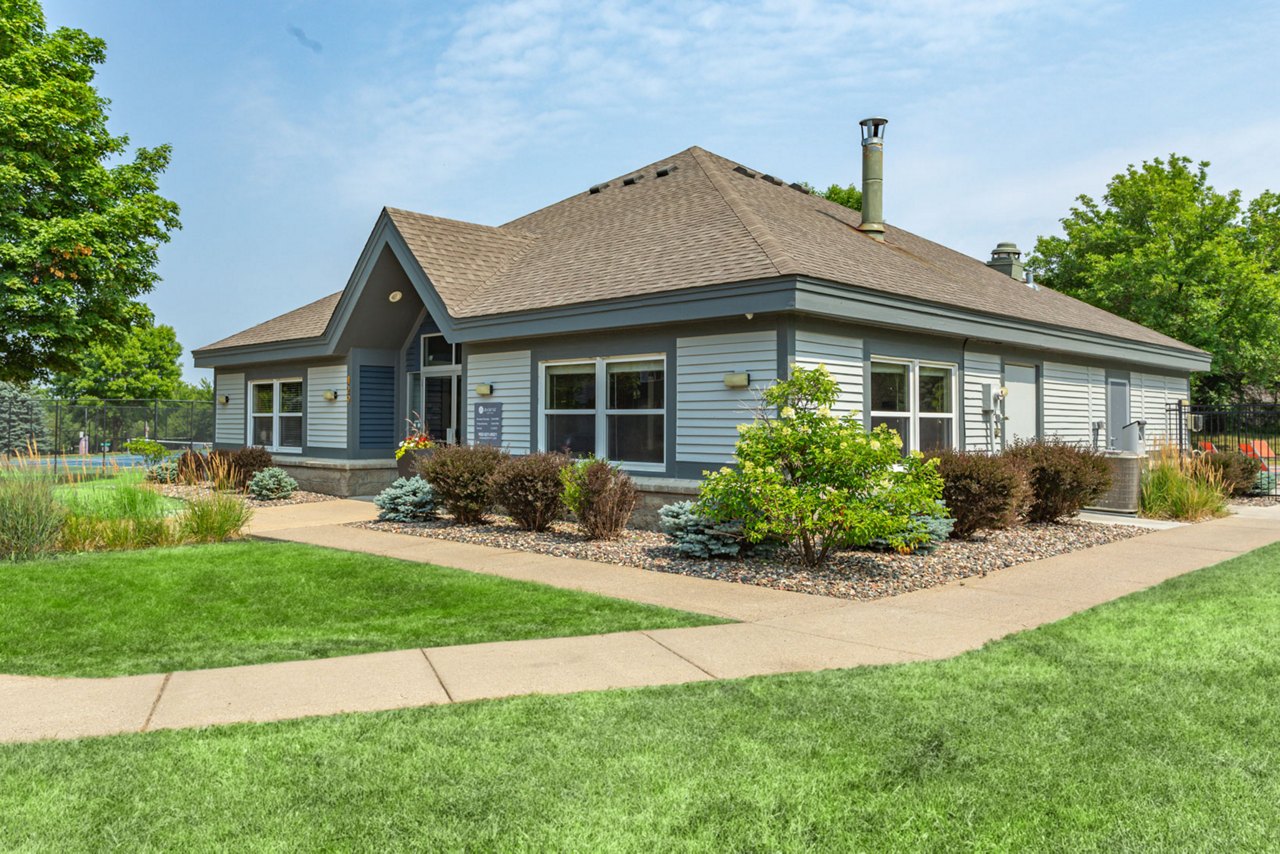 Avana West Park in Burnsville Greystar