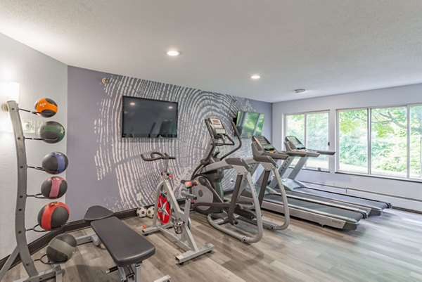 State-of-the-art fitness center with modern equipment at Avana West Park Apartments