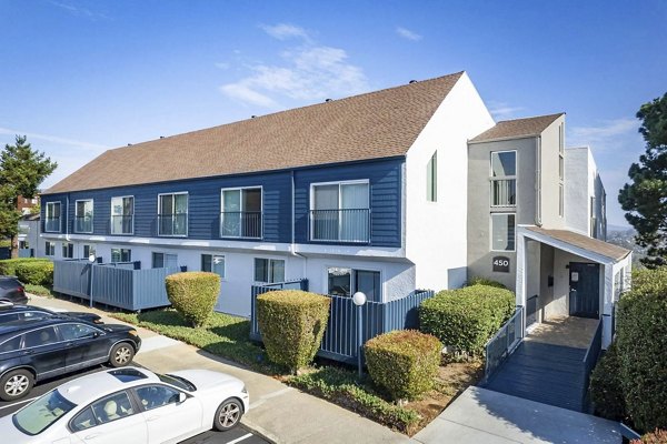 building/exterior at Summit at Sausalito Apartments