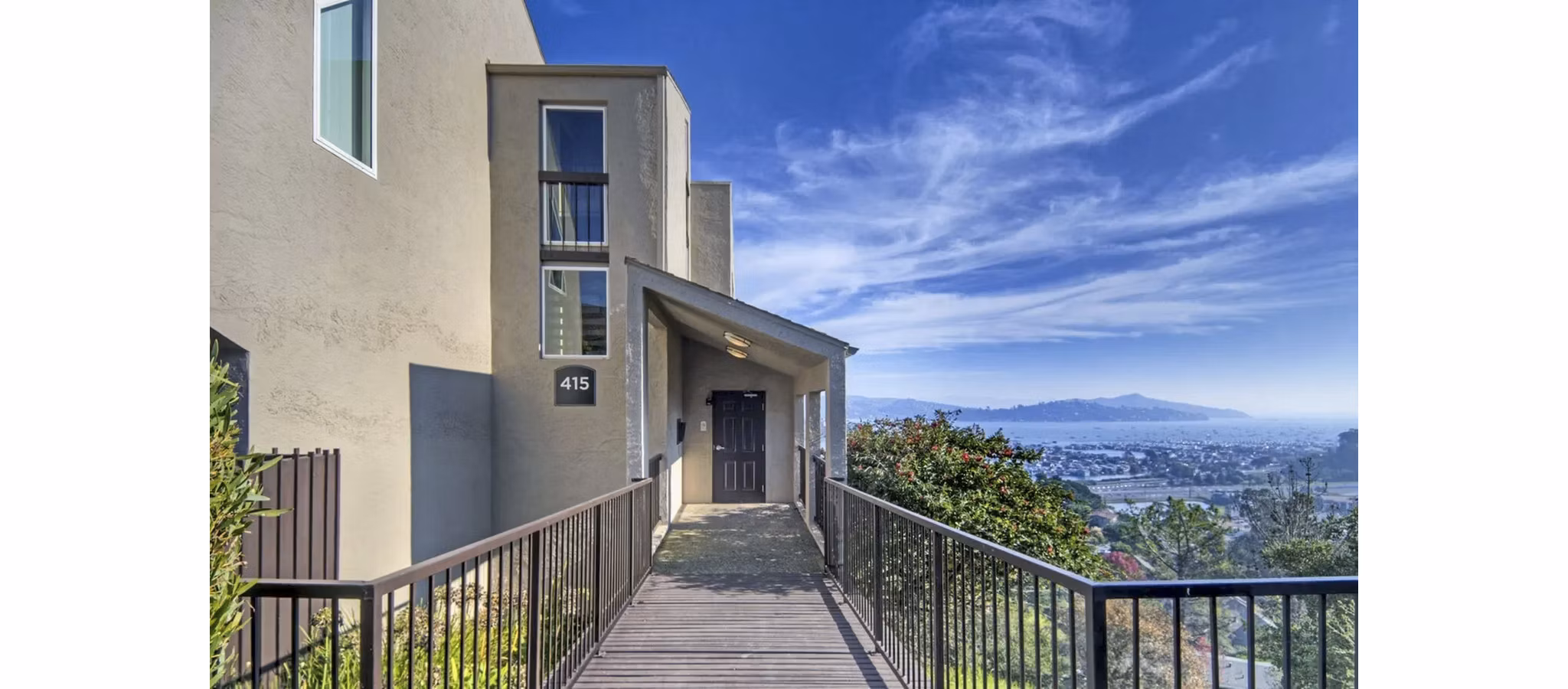 building/exterior at Summit at Sausalito Apartments