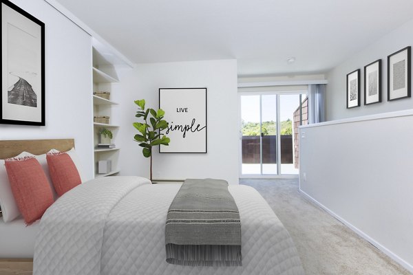 bedroom at Summit at Sausalito Apartments