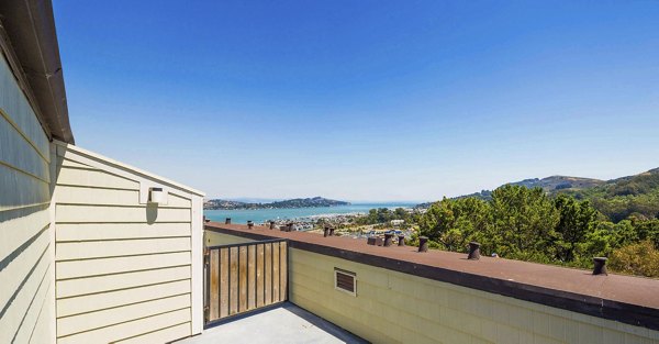 patio/balcony at Summit at Sausalito Apartments