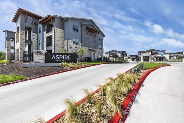 exterior at Aspire at Onion Creek Apartments