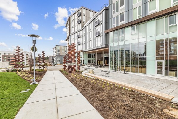 Verde Esterra Park: Contemporary building of luxury apartments in Redmond
