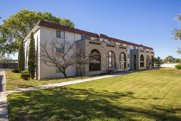 exterior at Milo Apartments