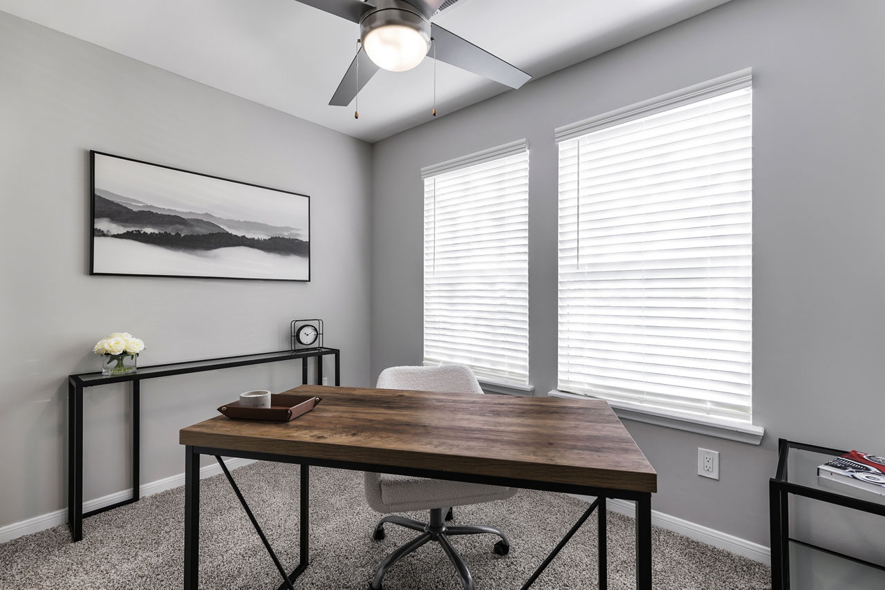Work space at Oltera In So East