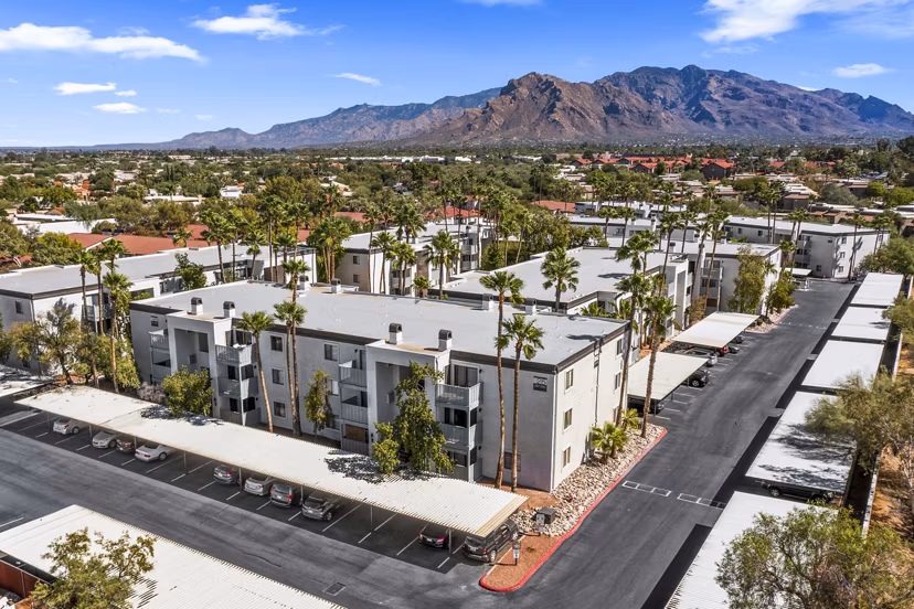 Sparro Apartments: Modern luxury mid-rise apartments in vibrant urban setting