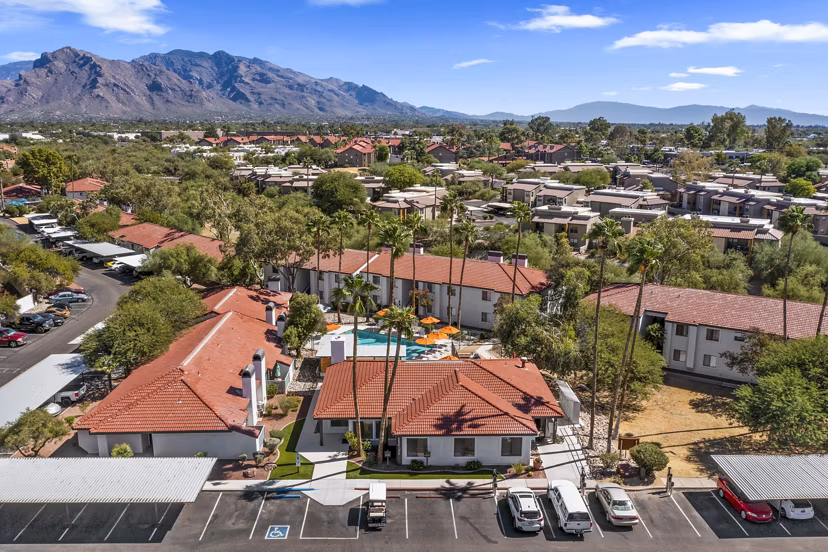 Sparro Apartments: Contemporary view of upscale luxury apartments in prime location