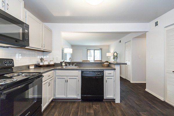kitchen at Maryland Park Apartments