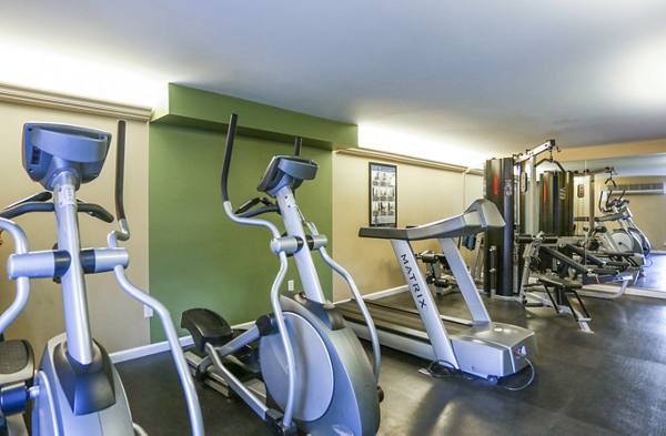 fitness center at Beau Jardin Apartments