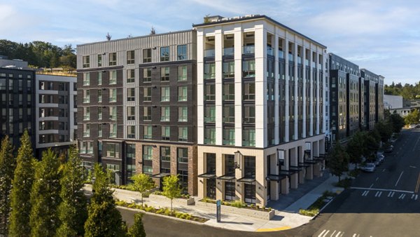 Arista Apartments: Contemporary luxury in vibrant neighborhood