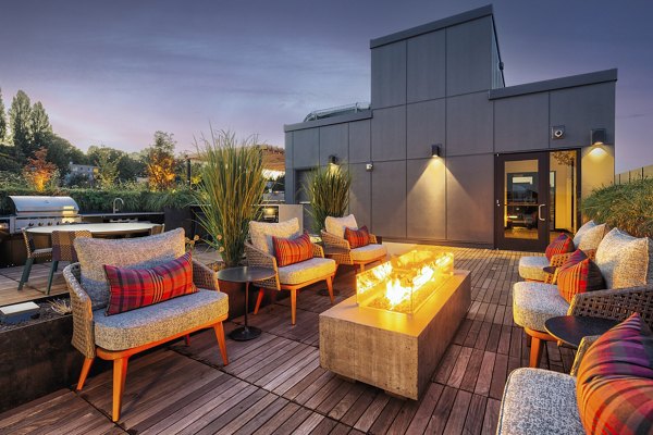 Stylish recreational room with entertainment area at Arista Apartments
