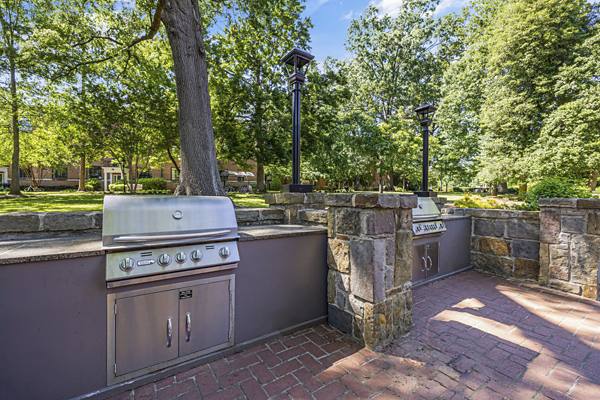 grill area at Cameron Court Apartments