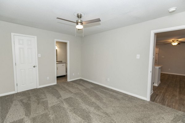 bedroom at Ridgemont at Stringers Ridge Apartments