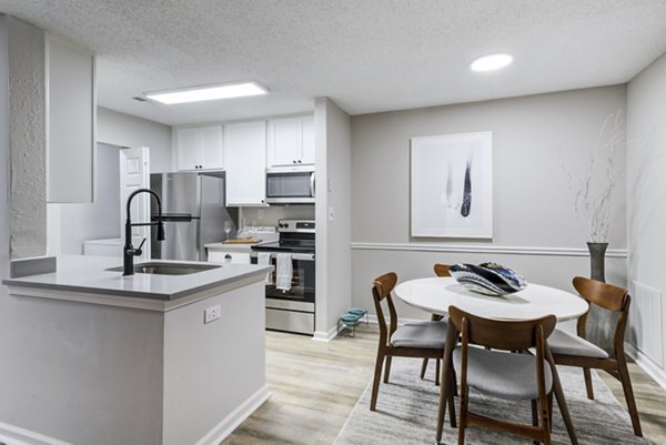 dining area at Avana Copper Spring Apartments