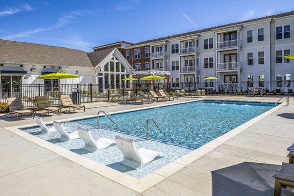 pool at Album Indian Lake Apartments