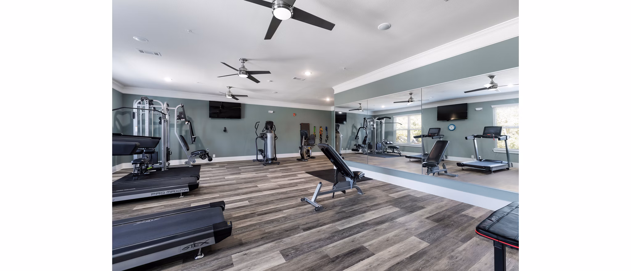 fitness center at Ivy Point Kingwood