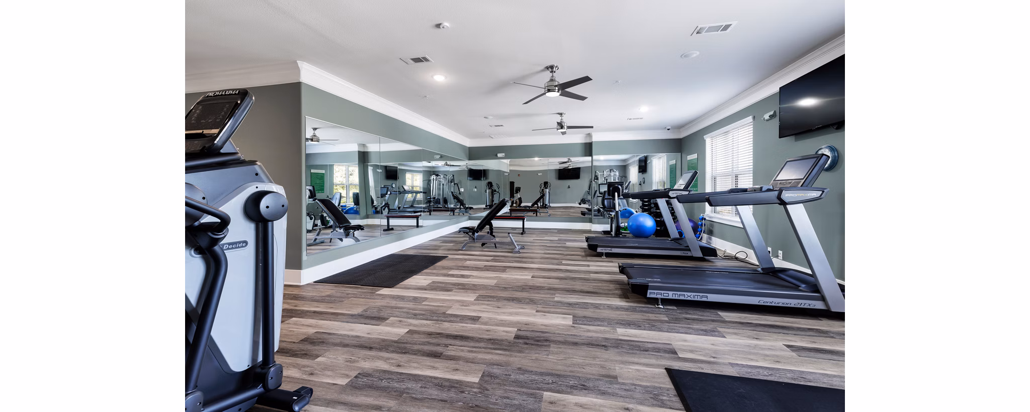 fitness center at Ivy Point Kingwood