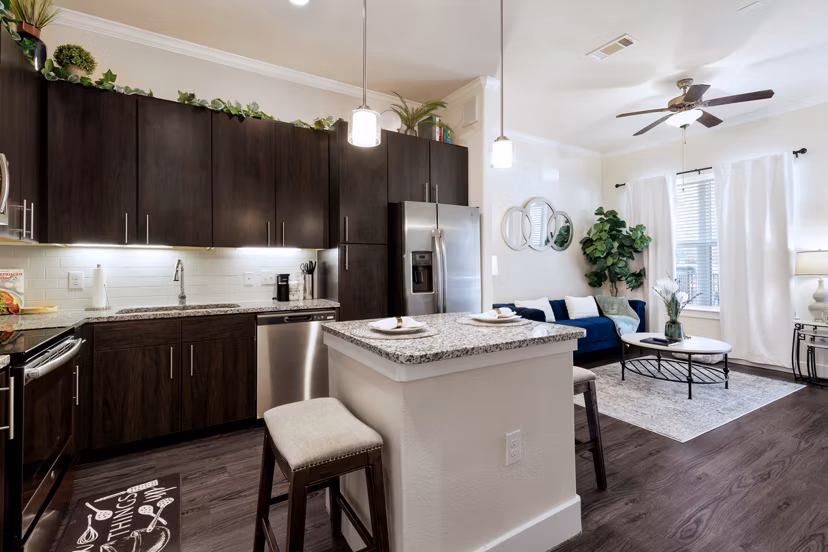 kitchen at Ivy Point Kingwood