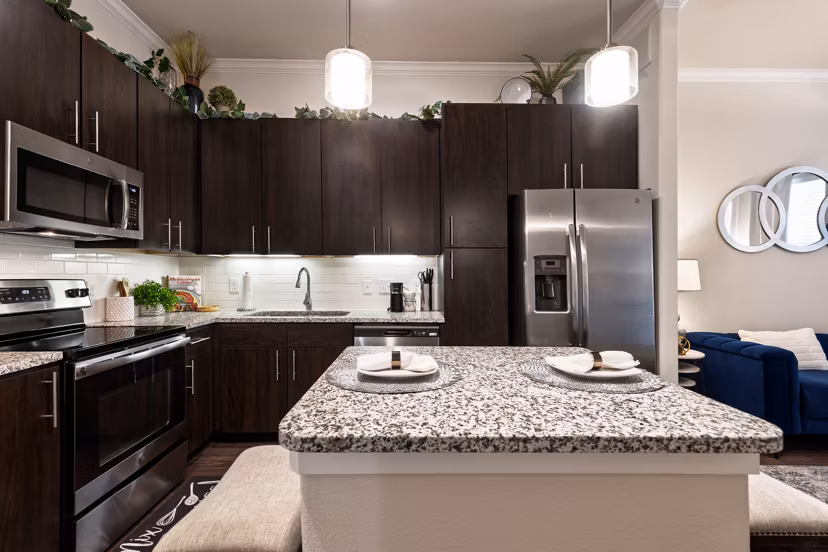 kitchen at Ivy Point Kingwood