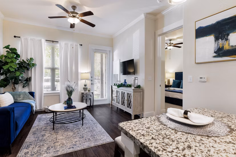 living room at Ivy Point Kingwood