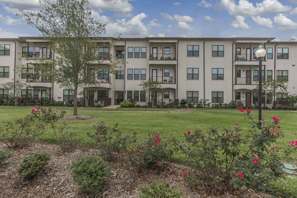 Recreation at Ivy Point Kingwood Apartments