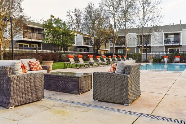 pool/patio at Vineyard Gardens Apartments