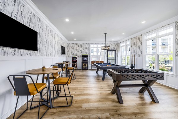 clubhouse game room at River Oaks Landing Apartments