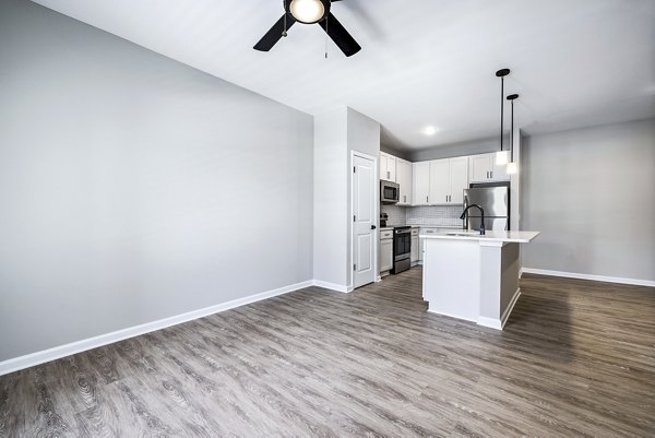 living room at River Oaks Landing Apartments