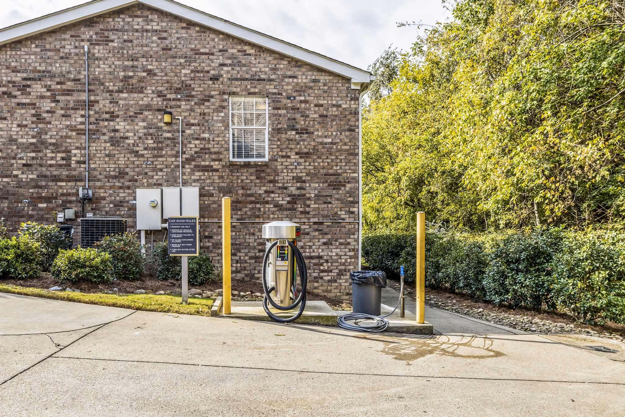 Convenient car care station at Avana South Oaks Apartments offering vehicle maintenance amenities