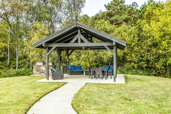 grill area/patio at Avana South Oaks Apartments