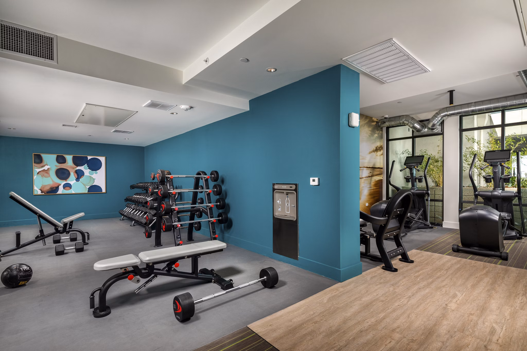 Azul North Park Apartments: Modern fitness center with state-of-the-art equipment and workout spaces