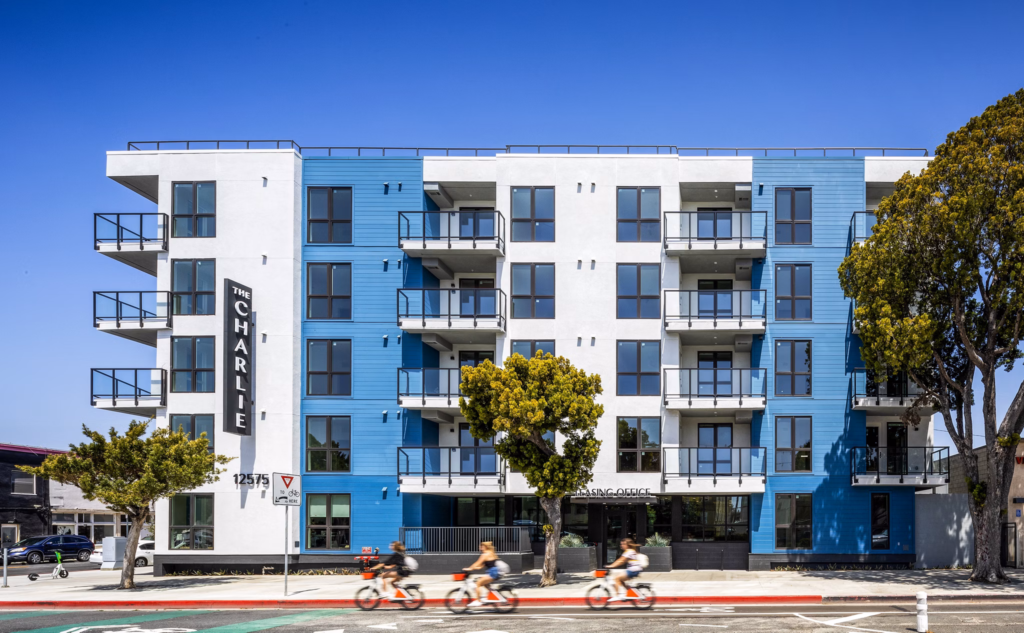 The Charlie Mar Vista: Contemporary of luxury apartments in Mar Vista