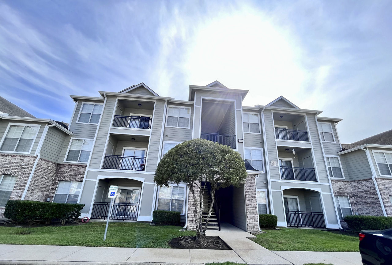 Mirabella Houston Tx 2 of 11