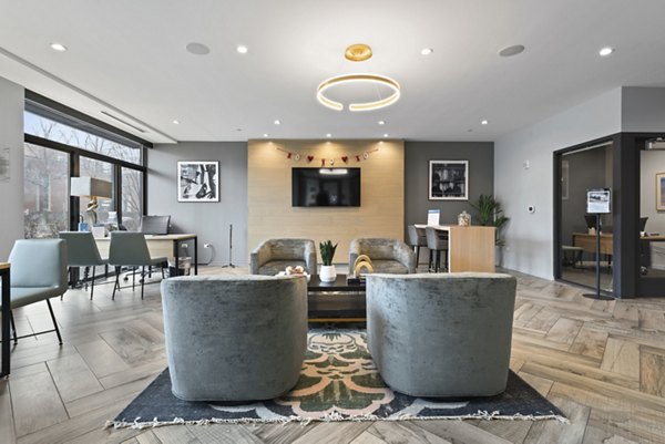 clubhouse at 1717 Evanston Apartments 