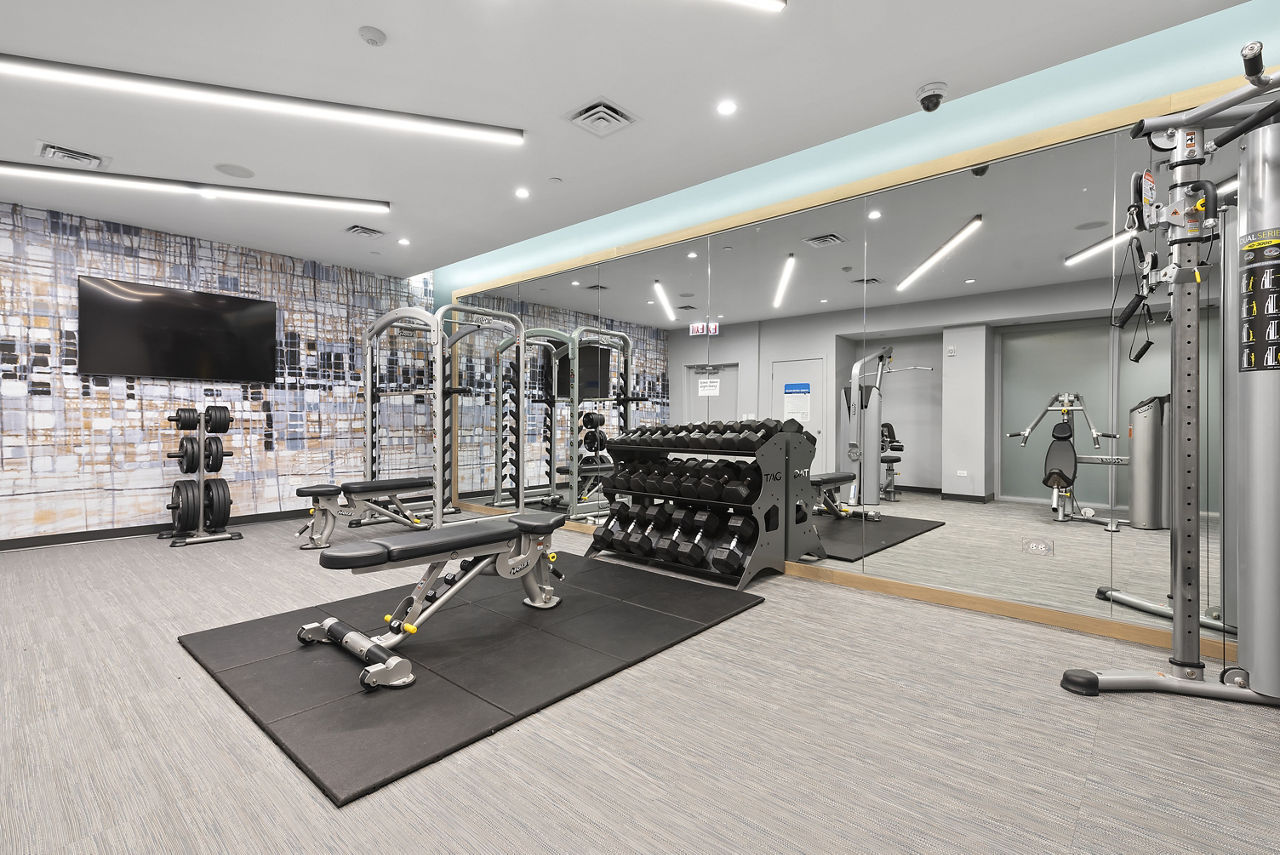 Gym at 1717 Evanston (3 of 7)