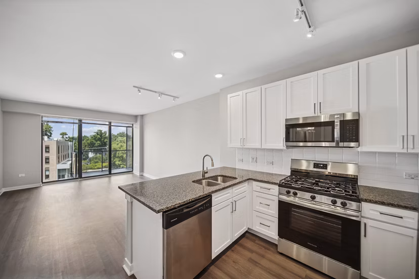 kitchen at 1717 Evanston Apartments