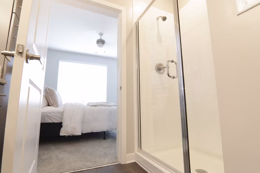 Luxurious bathroom featuring sleek fixtures and elegant design at The Ravelle at Ridgeview Apartments