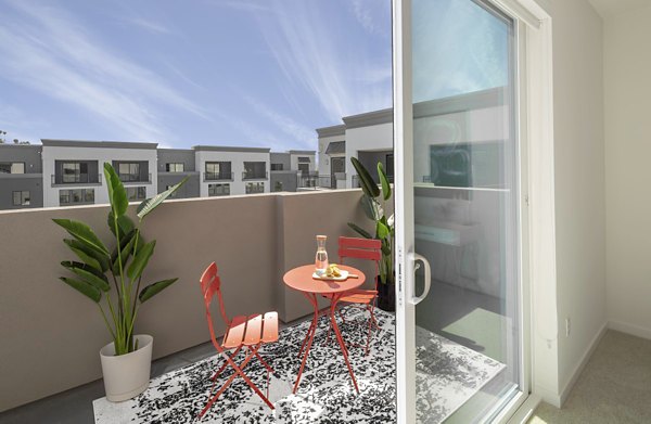 patio at Rowan Apartments