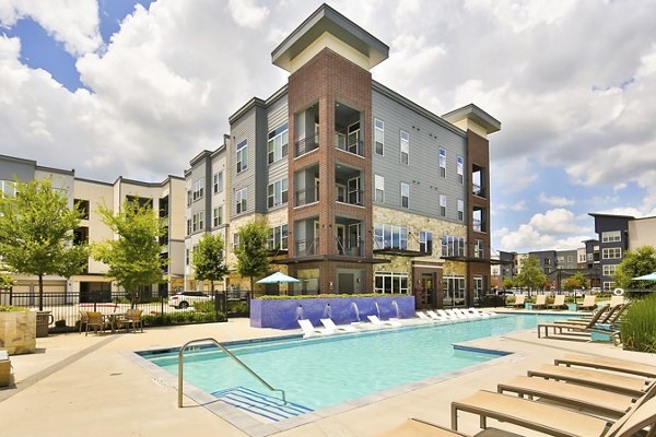 Enclave at Woodland Lakes