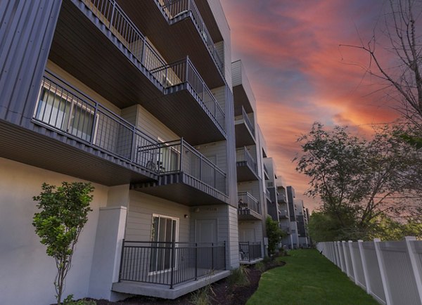 exterior at 644 City Station Apartments