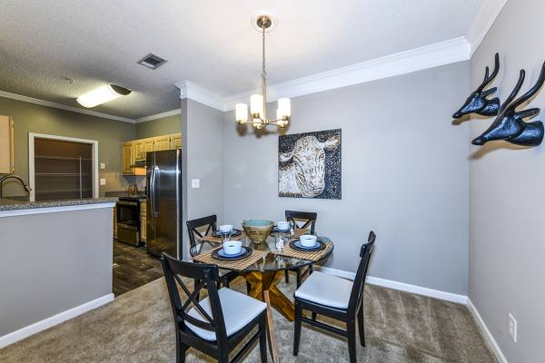 dining room at Assembly Eagles Landing Apartments