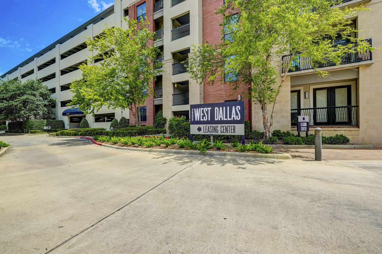 2900 West Dallas Houston Tx 2 of 12