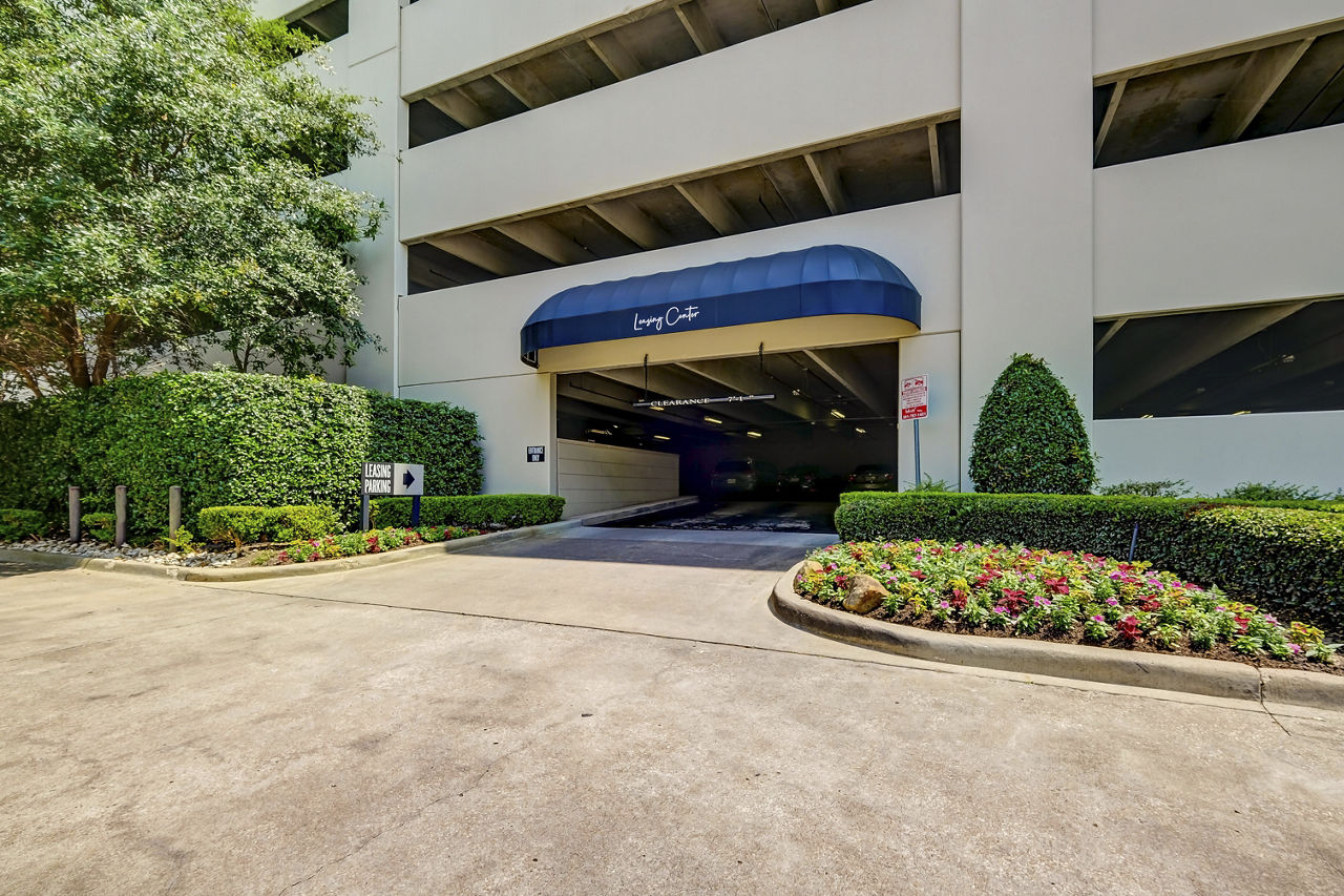 2900 West Dallas Houston Tx 6 of 12