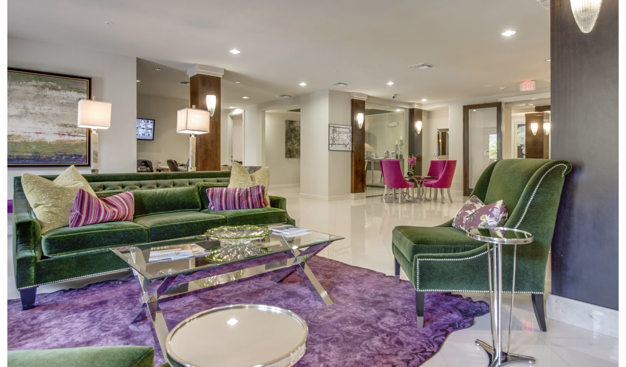 Modern clubhouse with stylish seating and social spaces at 2900 West Dallas Apartments