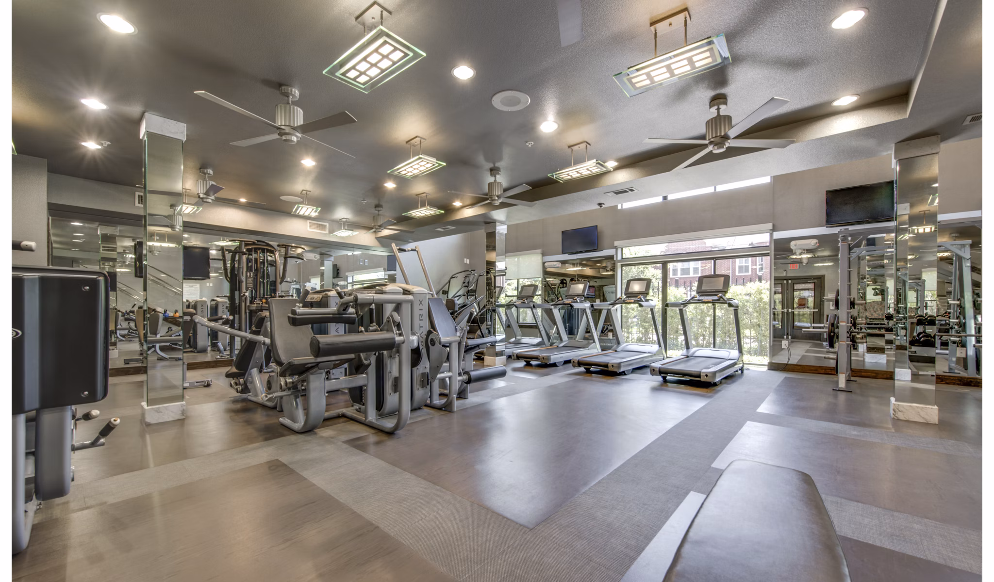 State-of-the-art fitness center with modern equipment at 2900 West Dallas Apartments