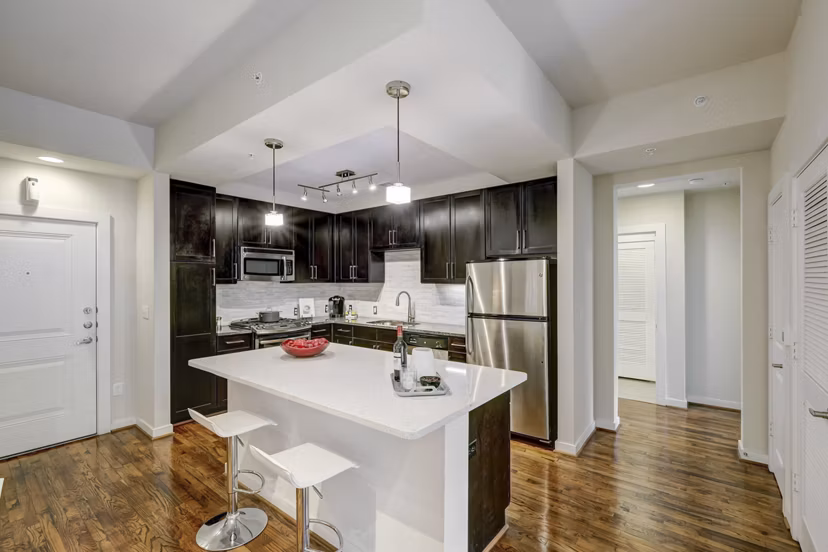 kitchen at 2900 West Dallas Apartments 