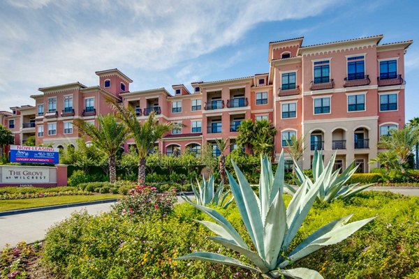 exterior at Grove at Wilcrest Apartments