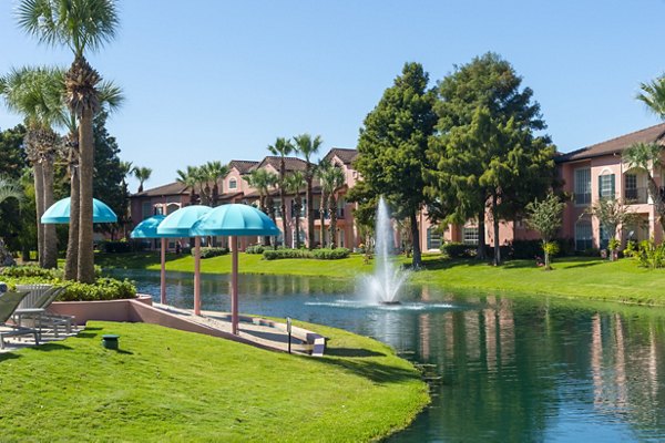 Las Palmas Apartments: Elegant of luxury apartments in a serene neighborhood, perfect for sophisticated living